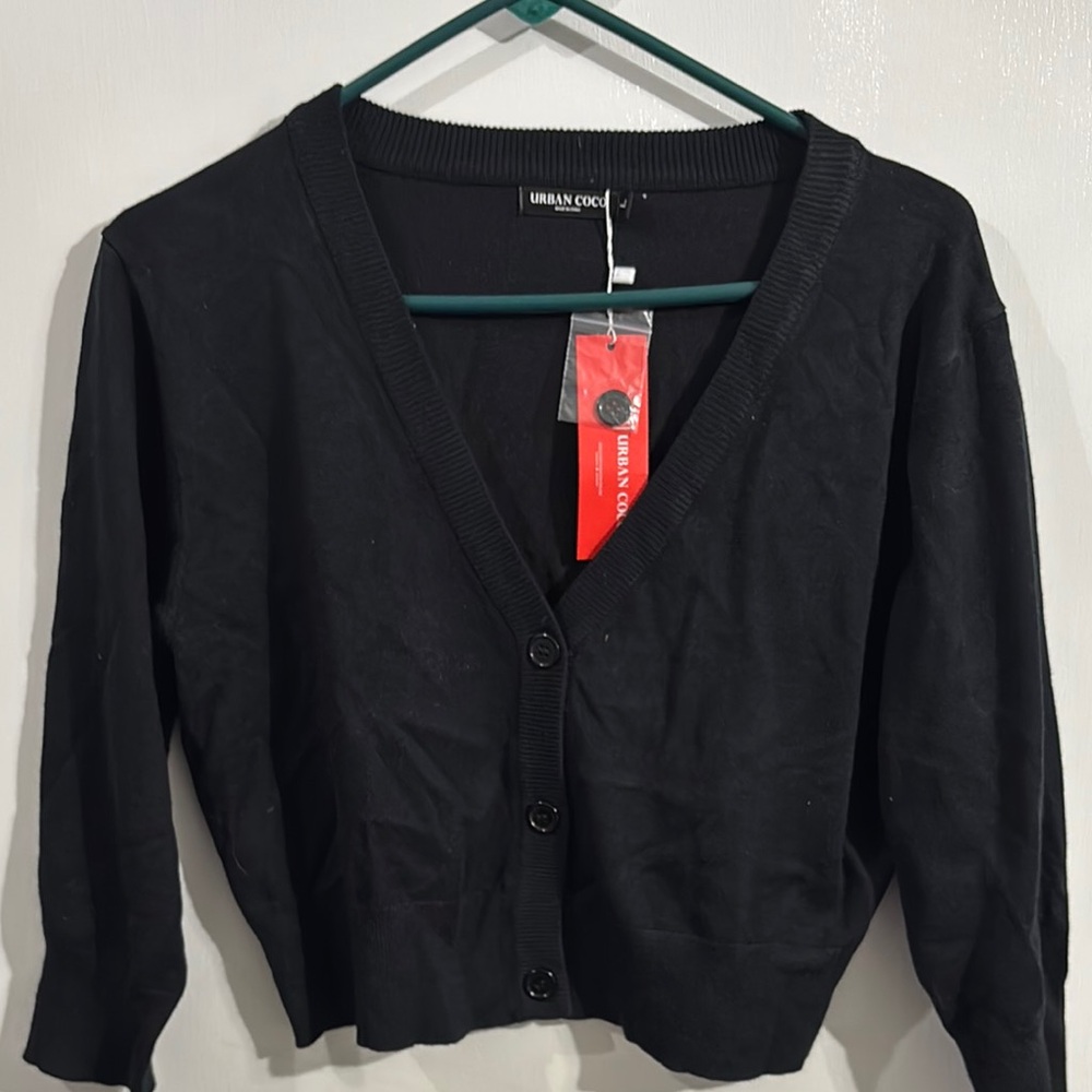 Black Cropped Cardigan Sweater with V-Neck